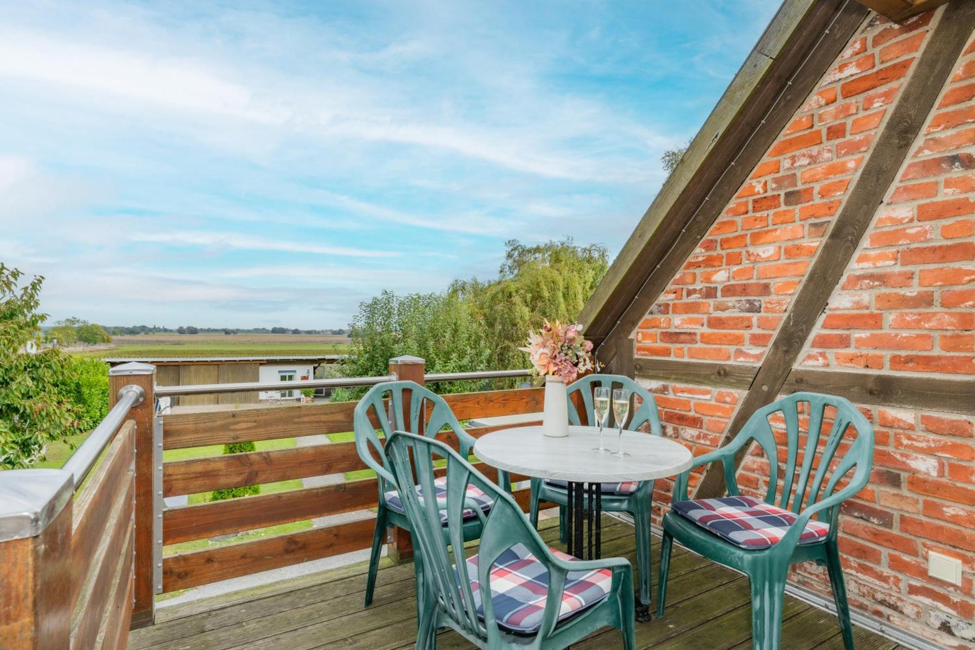 Reusenhof Am Haff Apartamento Usedom Town Exterior foto